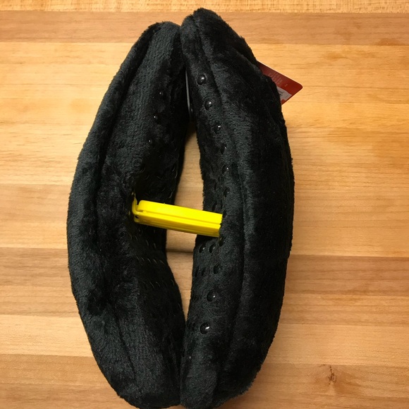 NWT Fuzzy Babba Star Wars Slipper Socks (S/M) - Picture 8 of 9